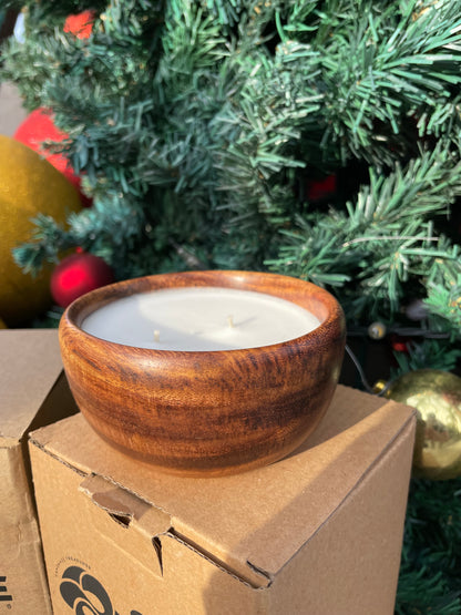 The wooden bowl candle