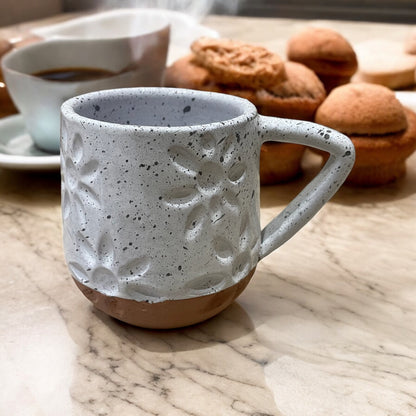 Mudy flower mug